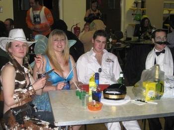 /image/upload/eifion/Tammi_Julie_Josh_a_Gareth.JPG
