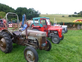 /image/upload/eifion/Tractorau_2.JPG