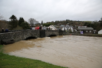 /image/upload/eifion/llifogydd_Pont_llanfair.jpg